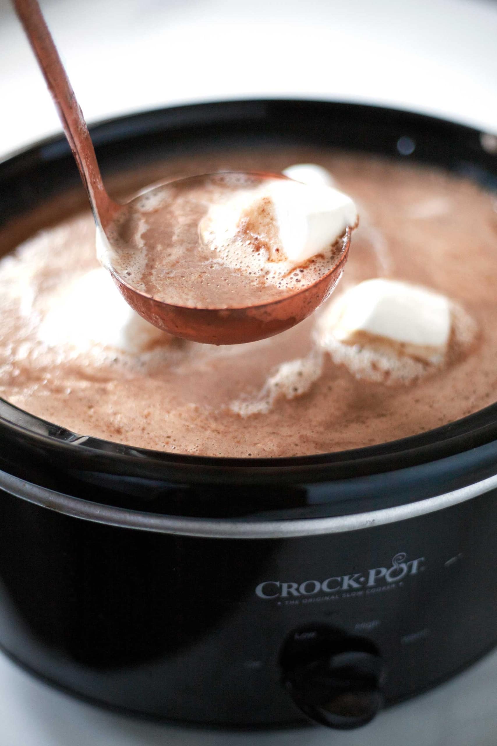 Slow Cooker Hot Chocolate • The Diary of a Real Housewife